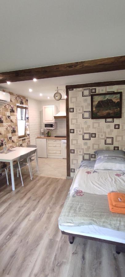 Apartment Z Ogrodem Nr 3 Z Tarasem *